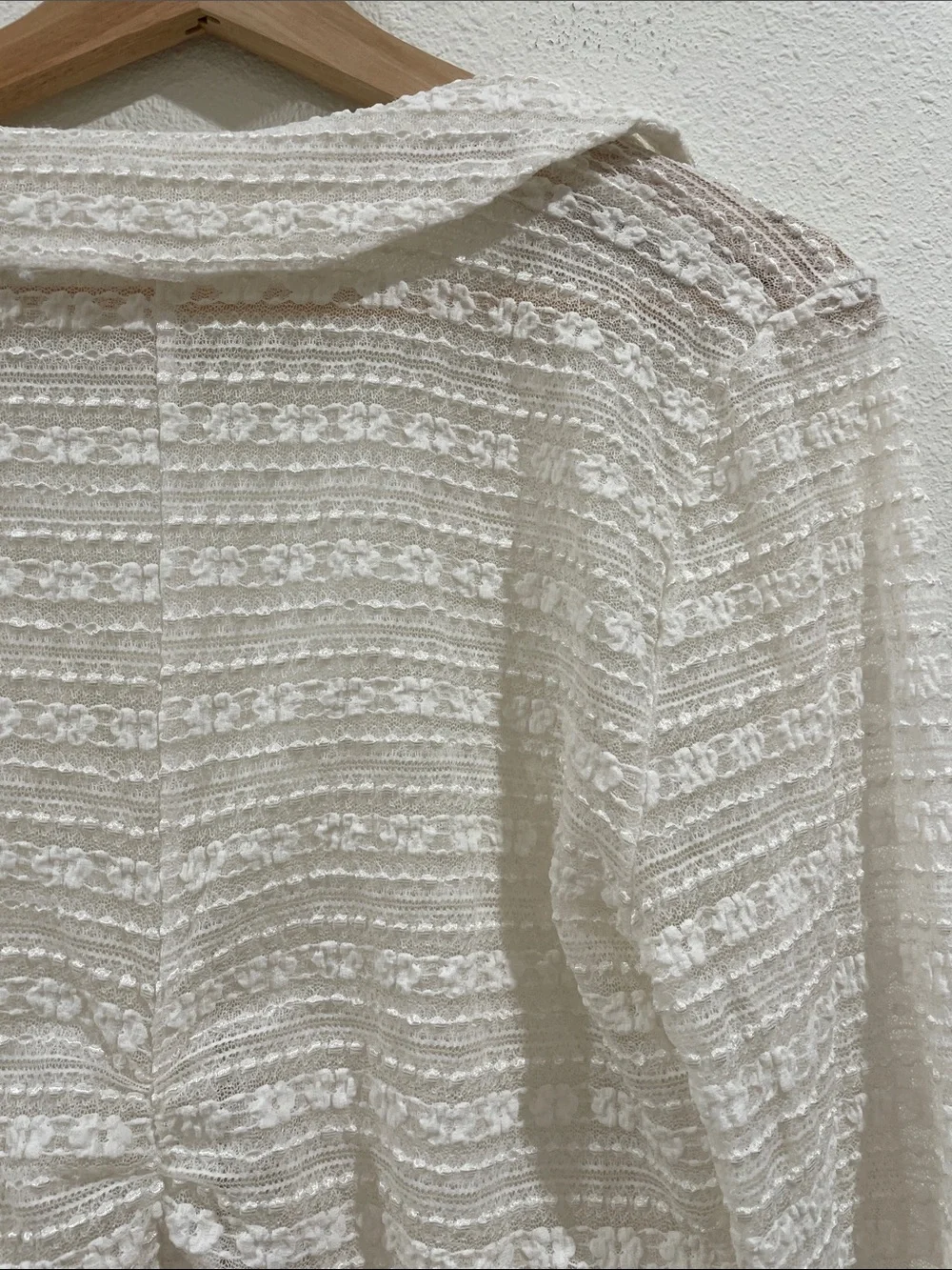 By Anthropologie Cream Boho Floral Lace Sheer Ruched Button-Front Top Large